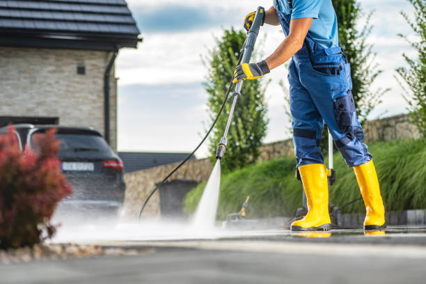 Best Factory Floor Cleaning  in East Cleveland, OH